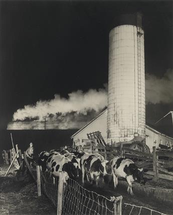 O. WINSTON LINK (1914-2001) Washing K104, Bristol Roundhouse * Bringing in the cows.